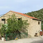 Apartments With A Parking Space Ivan Dolac, Hvar - 10434