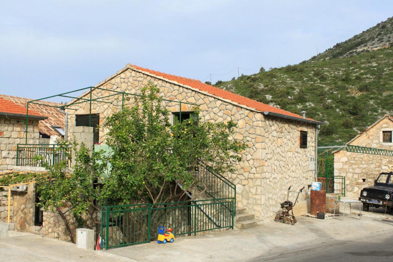 Apartment With A Parking Space Ivan Dolac, Hvar - 10434 Jelsa (Hvar)