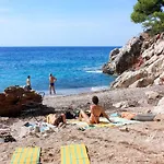 Apartments With A Parking Space Ivan Dolac, Hvar - 10434